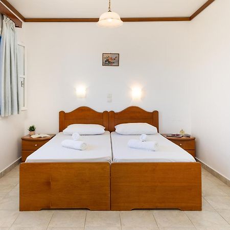 Naxos Edem Studios & Apartments Naxos City Екстер'єр фото